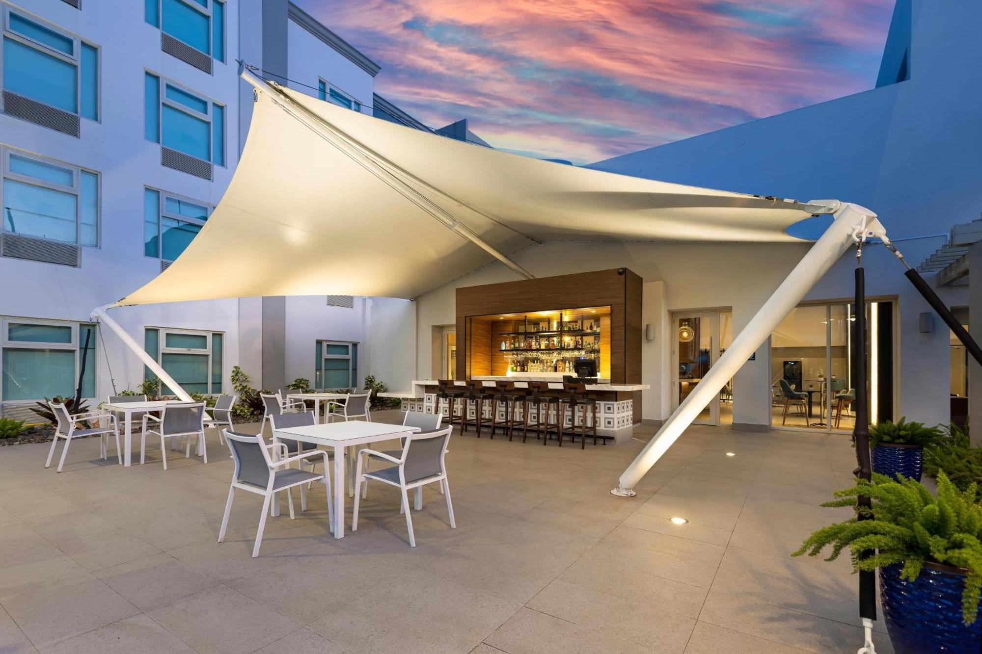 Four Points By Sheraton Caguas Real Eksteriør bilde